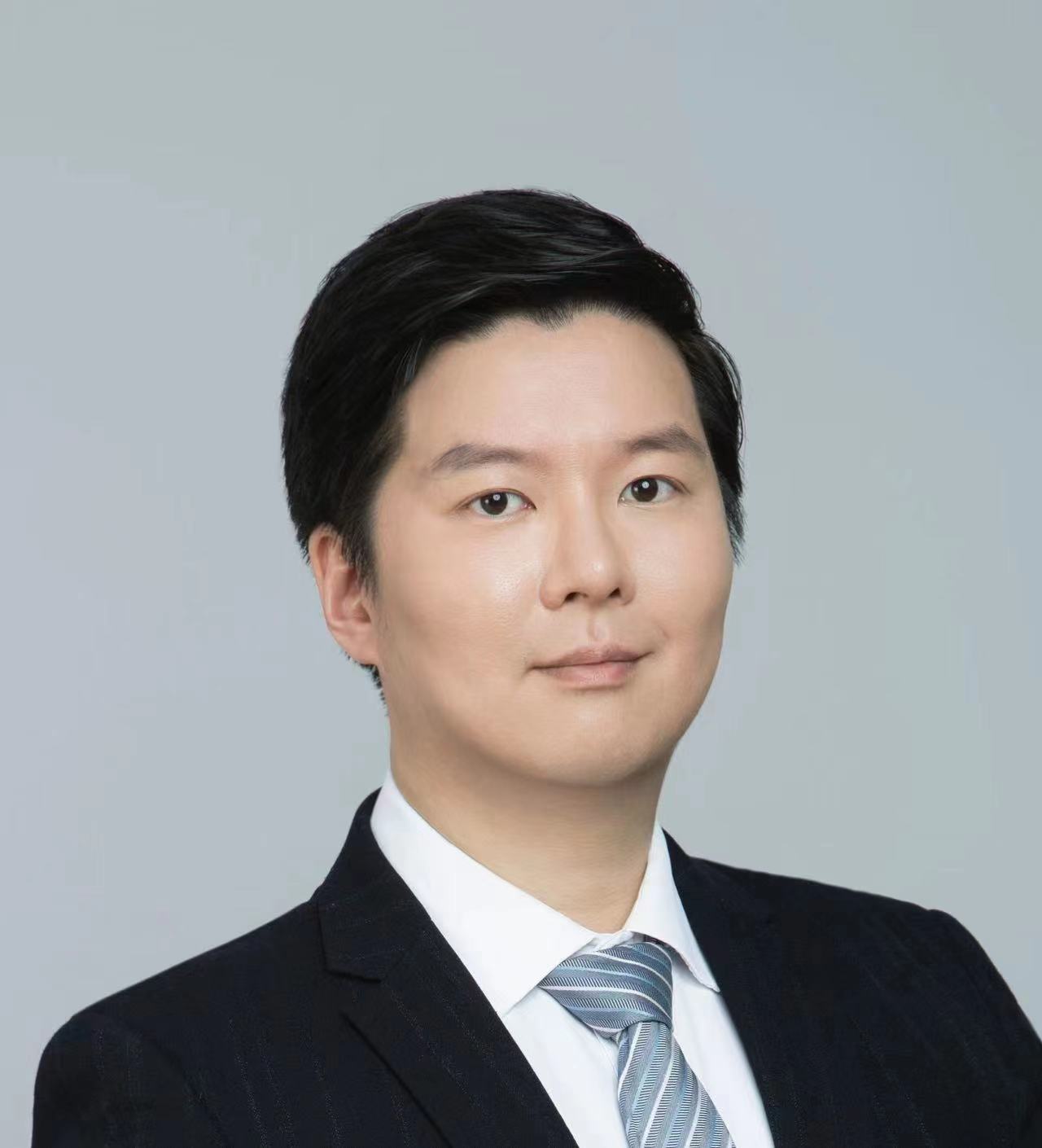 报告人.jpg